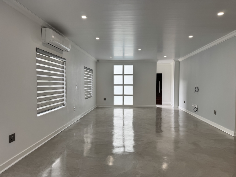 To Let 3 Bedroom Property for Rent in Wilkoppies North West